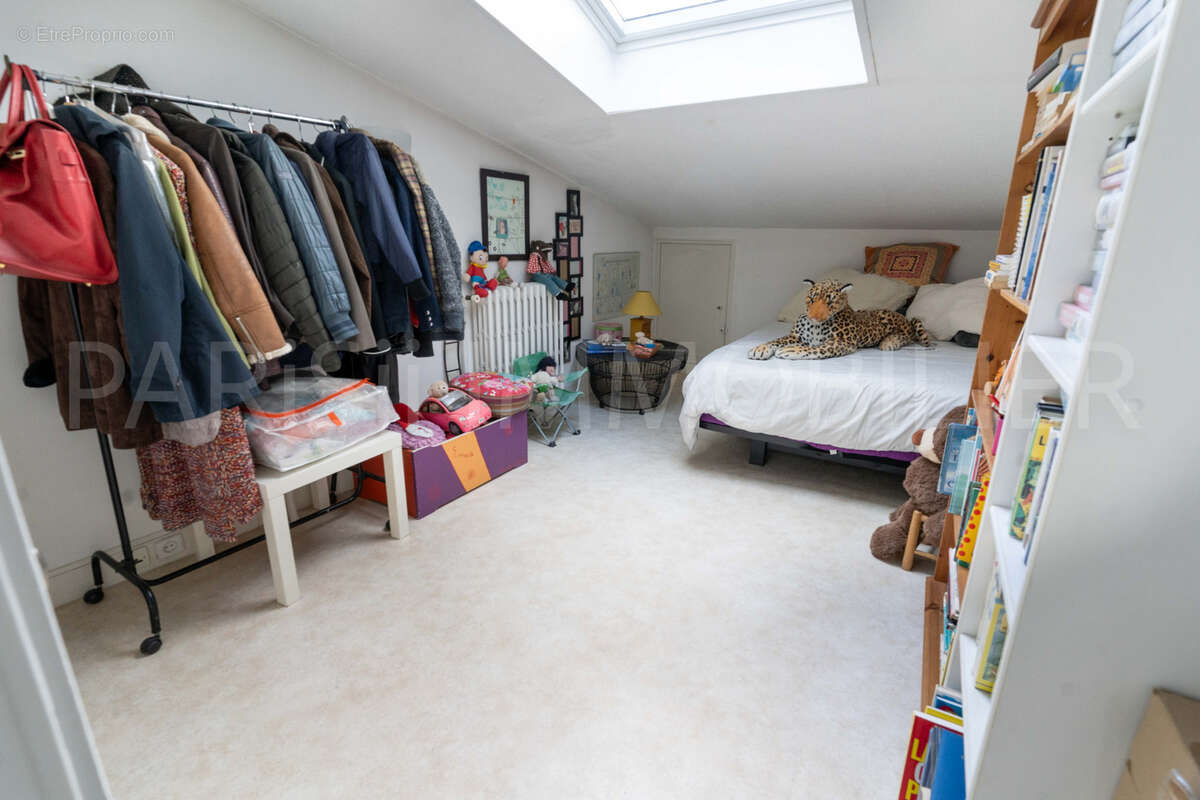 Maison 7 pièces environ 162m2 - Beauchamp - La Chasse - photo 17