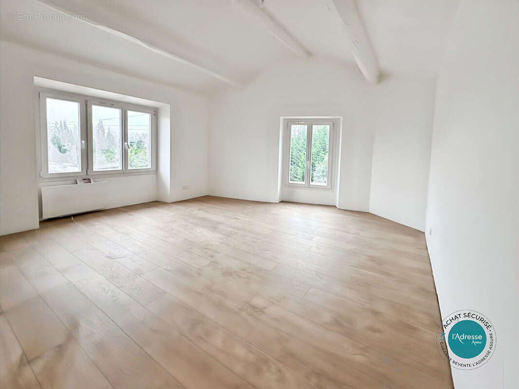 Maison à SAINT-VRAIN