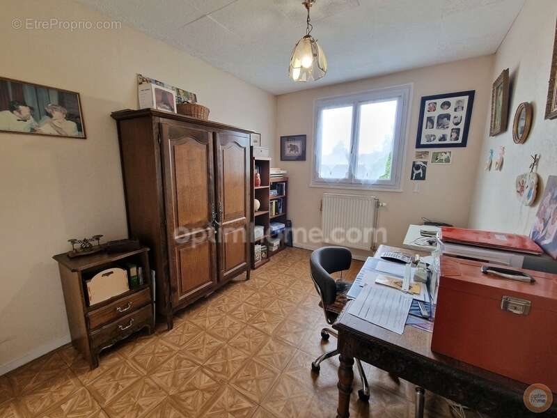 Maison à SAINT-GERMAIN-LES-CORBEIL