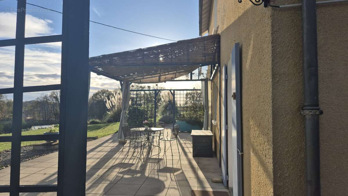Maison 180 m² à Sarlat-La-Caneda  - photo 26