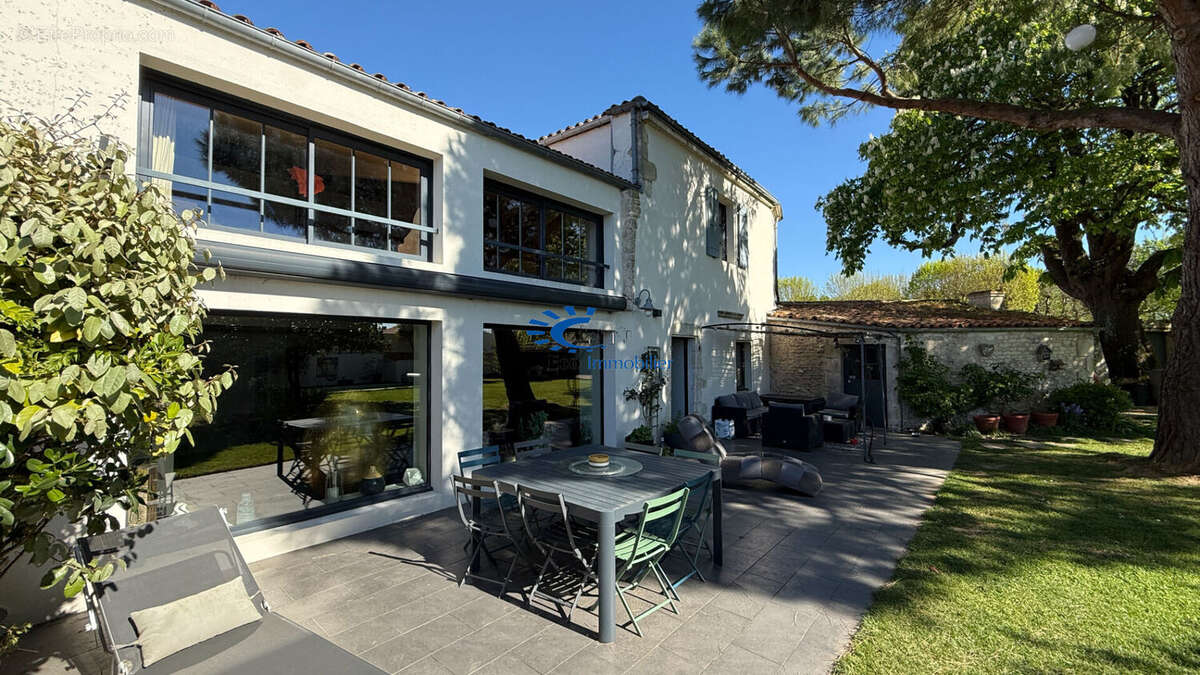 Maison à LA ROCHELLE
