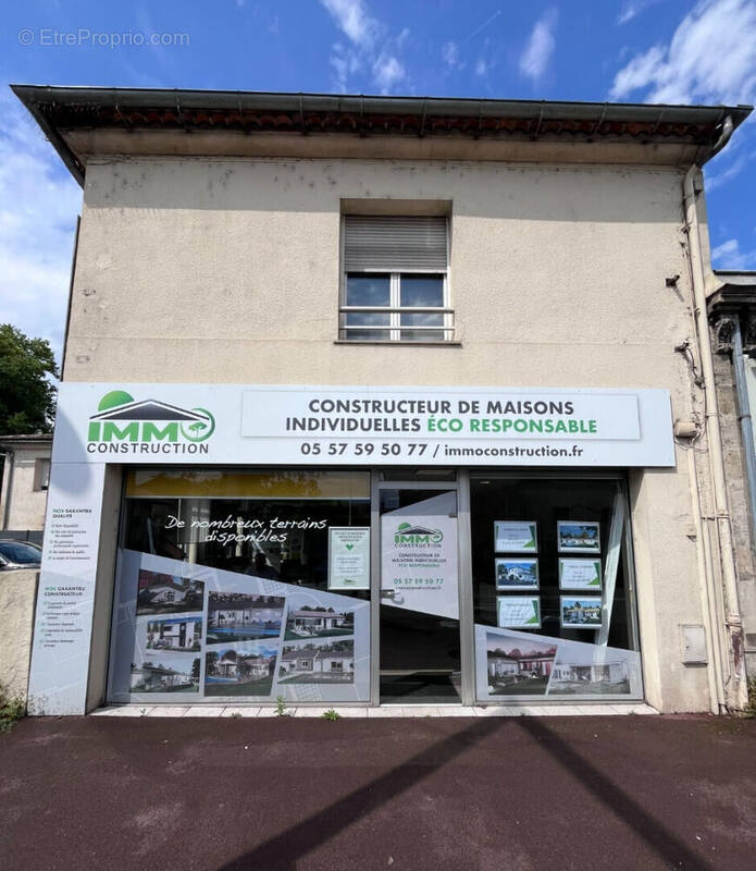 Commerce à CADAUJAC