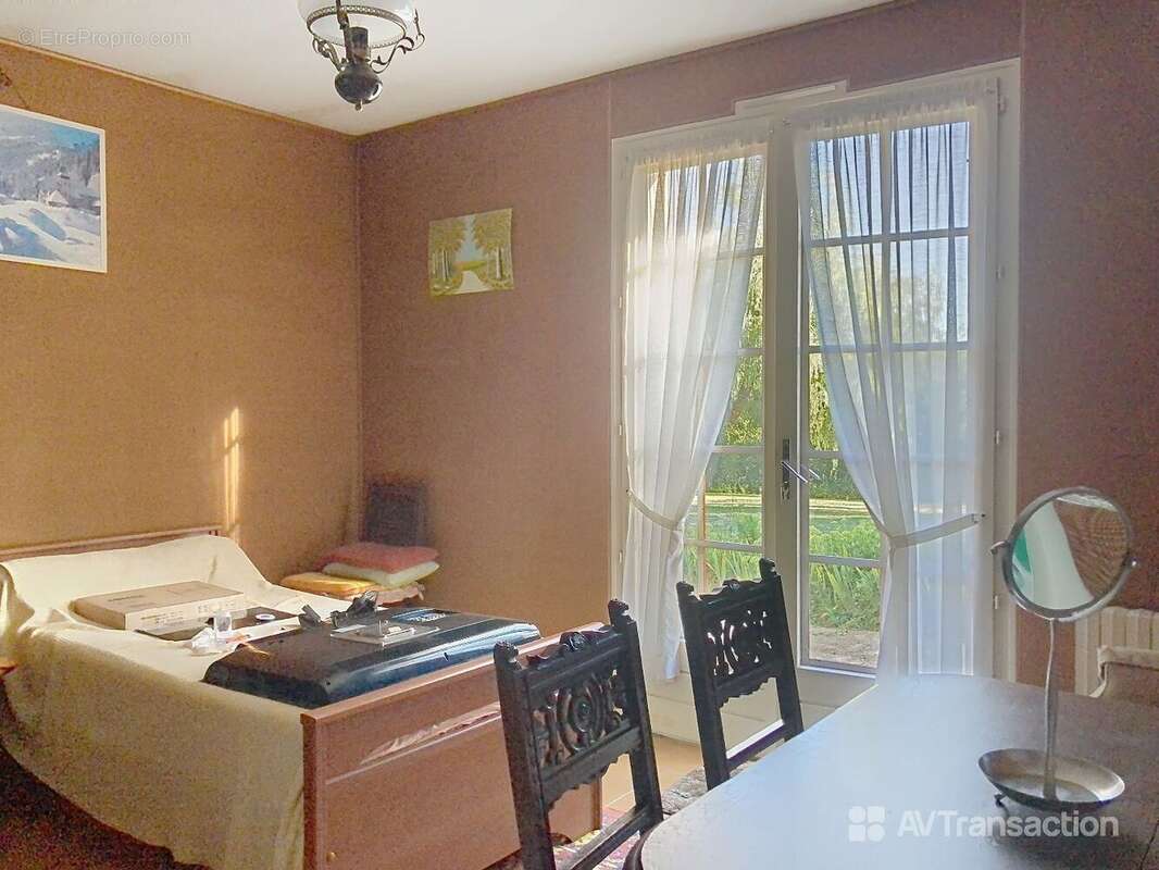 Maison à CHATILLON-SUR-INDRE