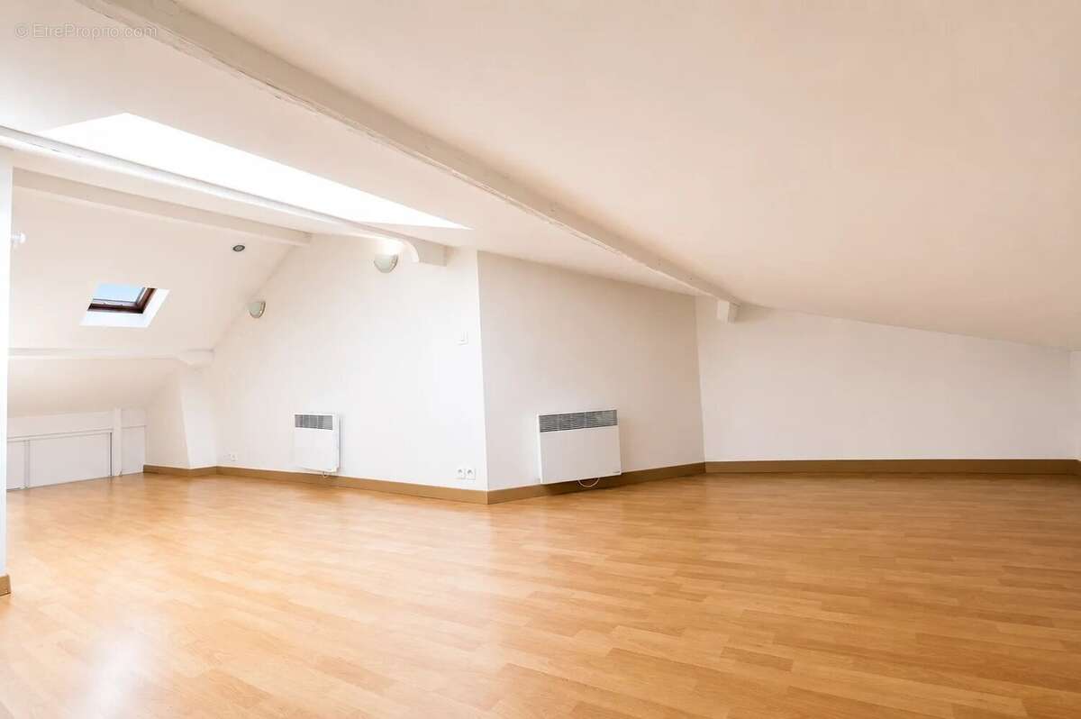 Appartement à VERSAILLES