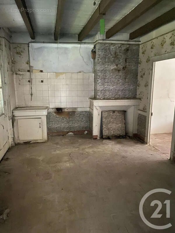 Maison 5 pièces 86 m² à vendre à Savigny-En-Revermont (71580) - photo 8