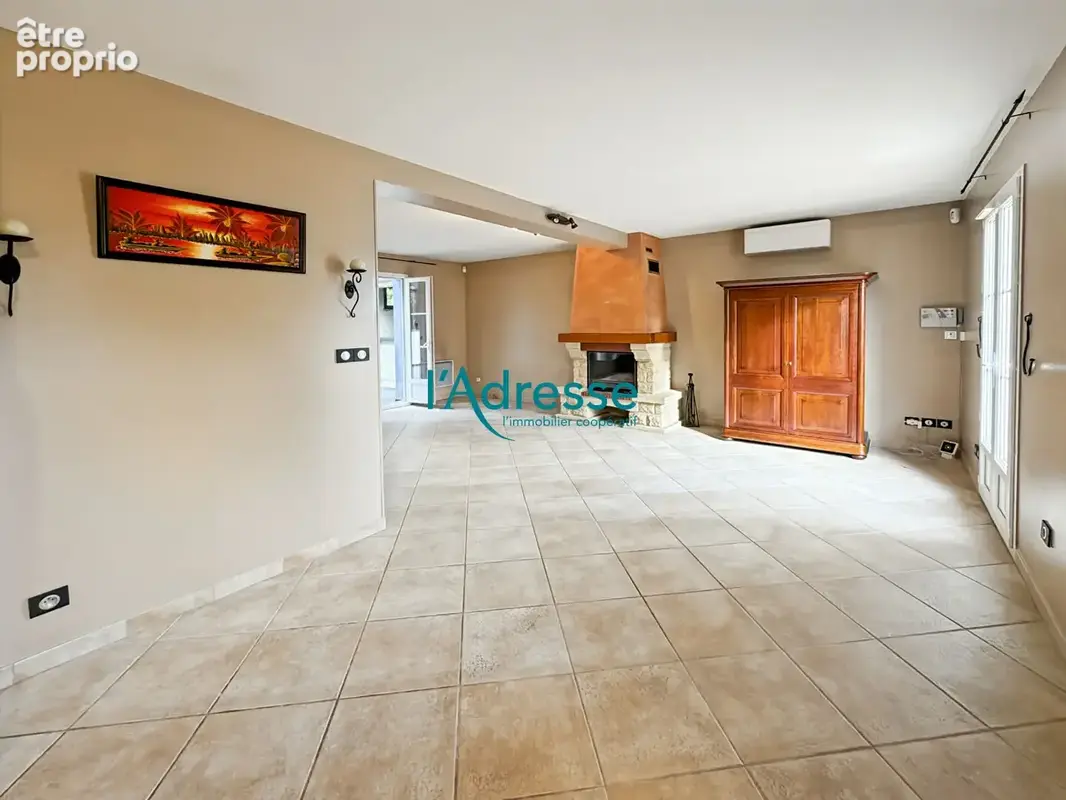 Maison Coeur de  village de Seraincourt  177.36 m² - photo 2