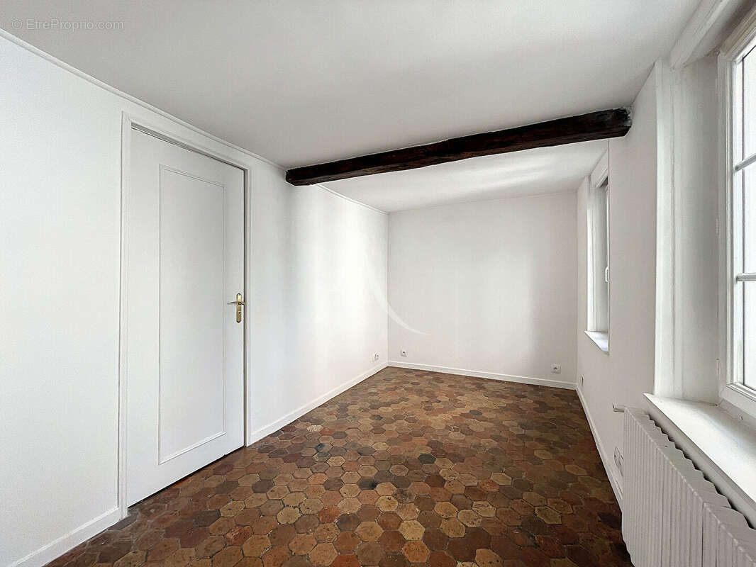Maison de ville 6 pièces de 102.02 m² - Centre-ville de Saint-Germain-en-Laye - photo 8