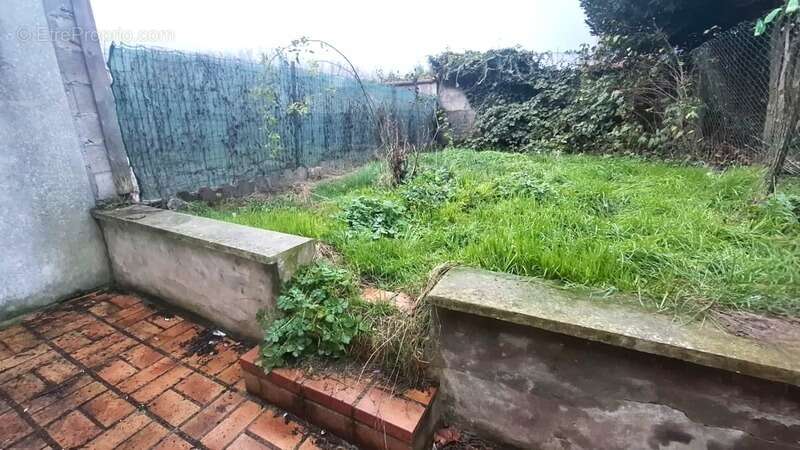 Maison à SAINT-QUENTIN