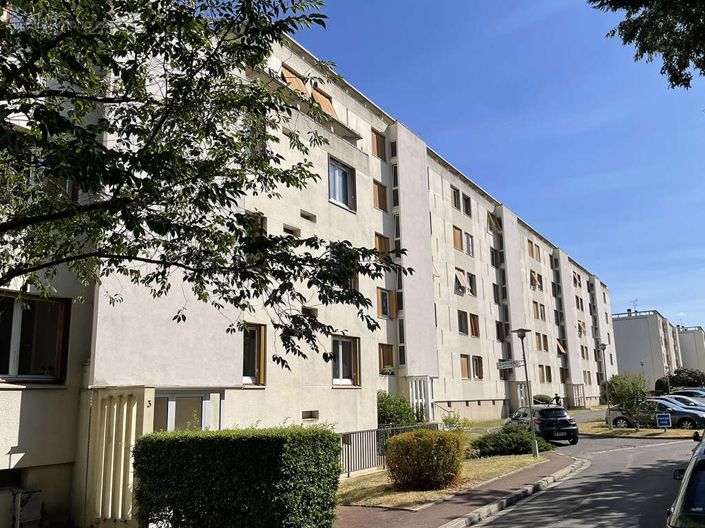 Appartement T3 EAUBONNE Résidence Voie Romaine - photo 9
