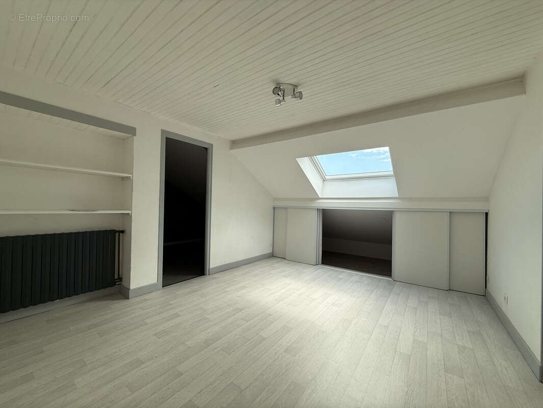 Appartement à VITTEL