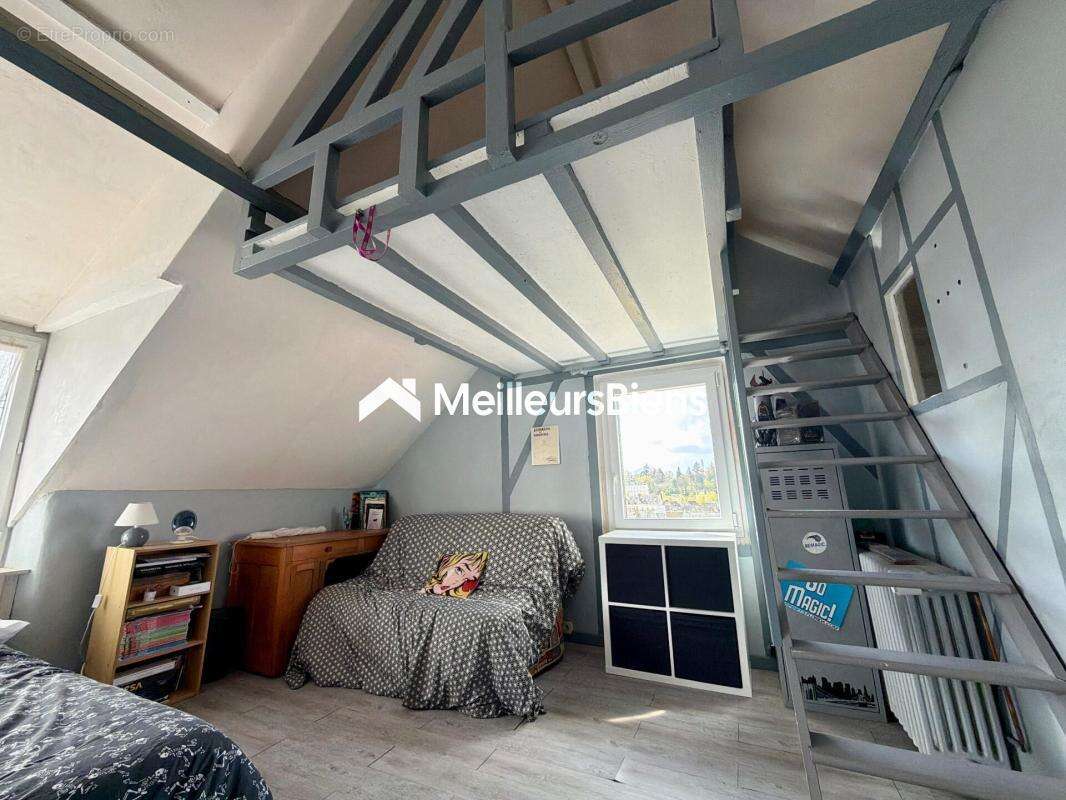 Maison à LAVAL