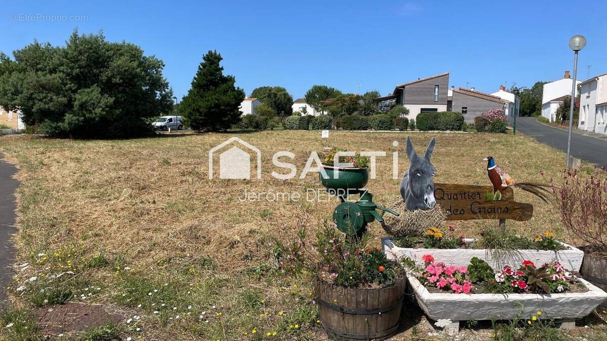 Photo 1 - Terrain à SAINT-MICHEL-EN-L'HERM