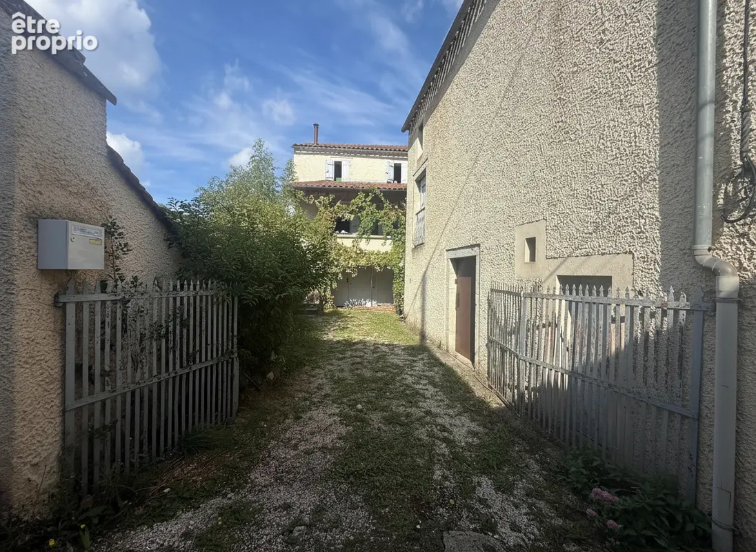 15' de Cahors: Maison de village  en pierre - 5 pièces - photo 9
