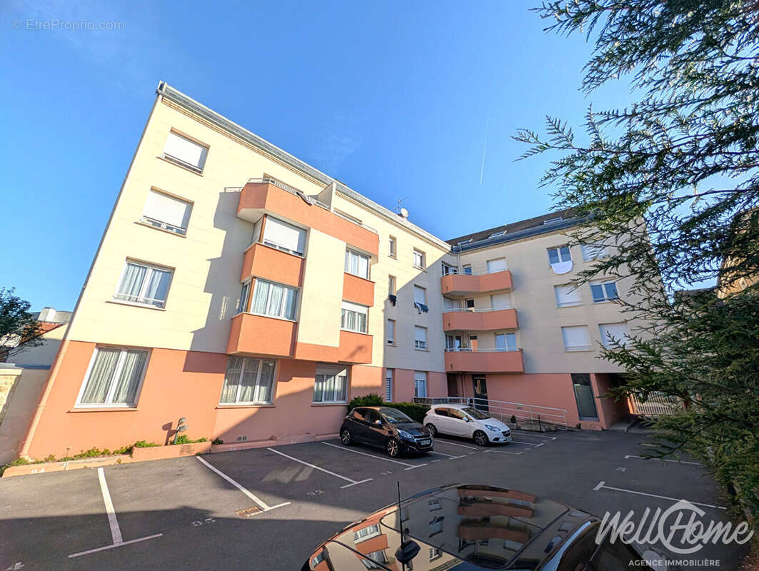 Appartement à PONTOISE