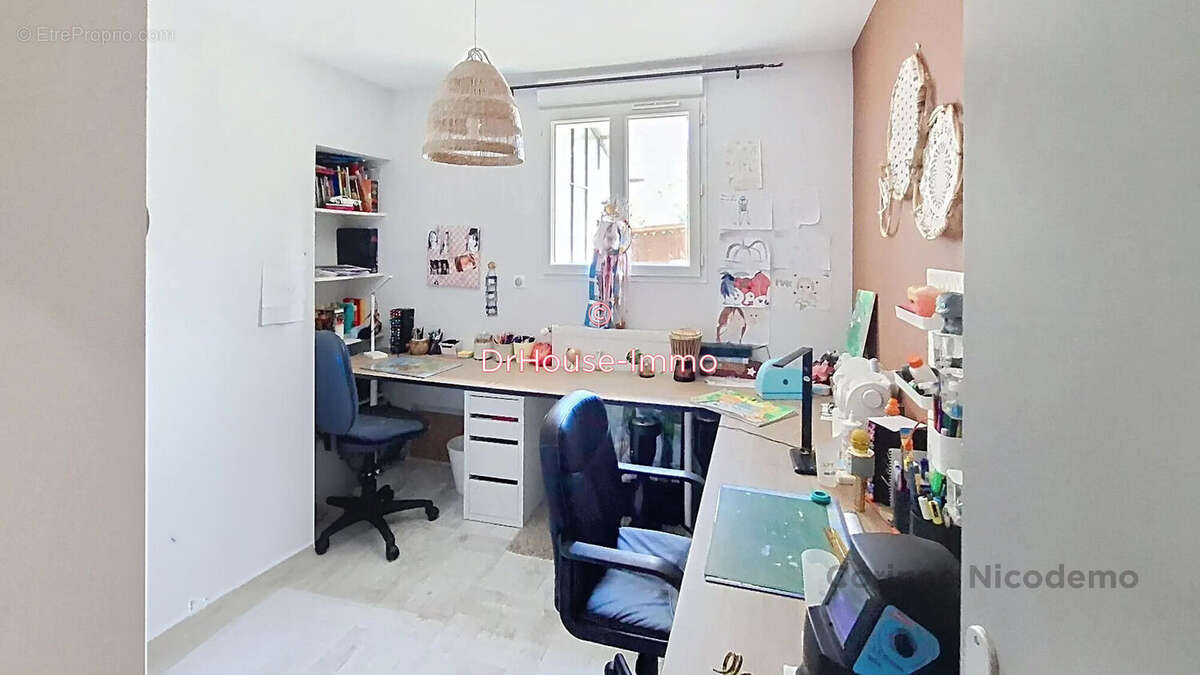 Maison à FOURQUES-SUR-GARONNE