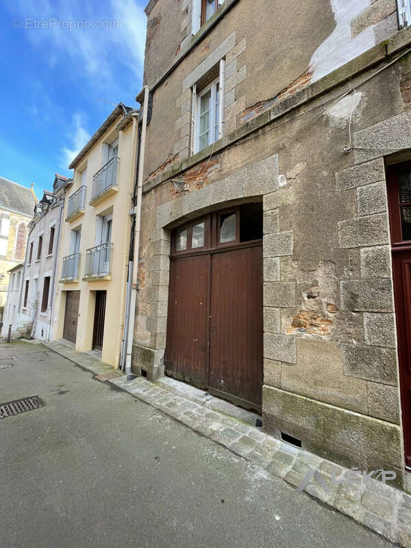 Parking à REDON