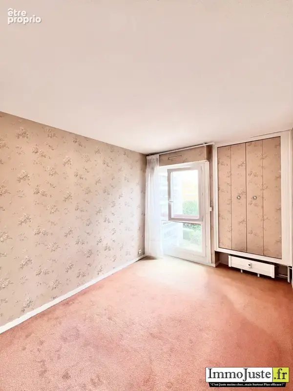 Appartement 4 pièces 78 m² à vendre à Elancourt (78990) - photo 9