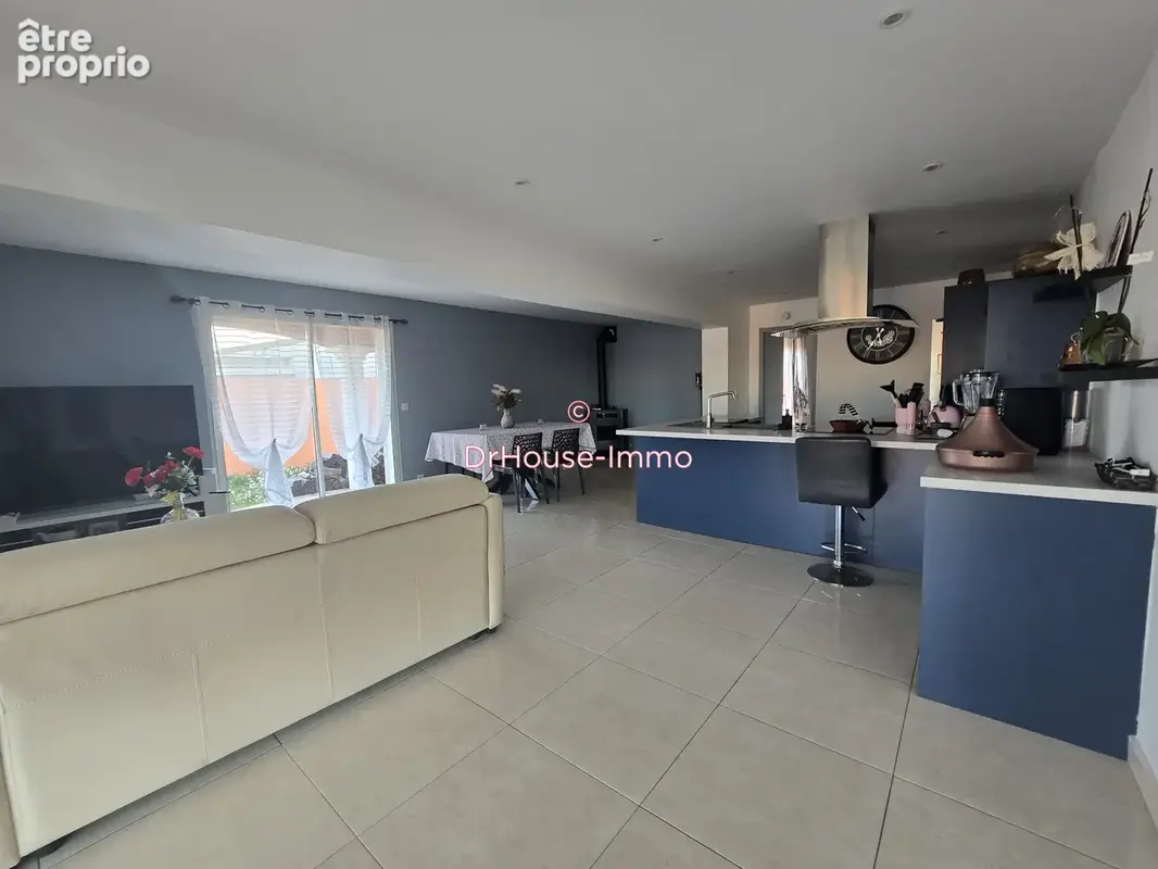 Maison 210 m² à Pia  - photo 4