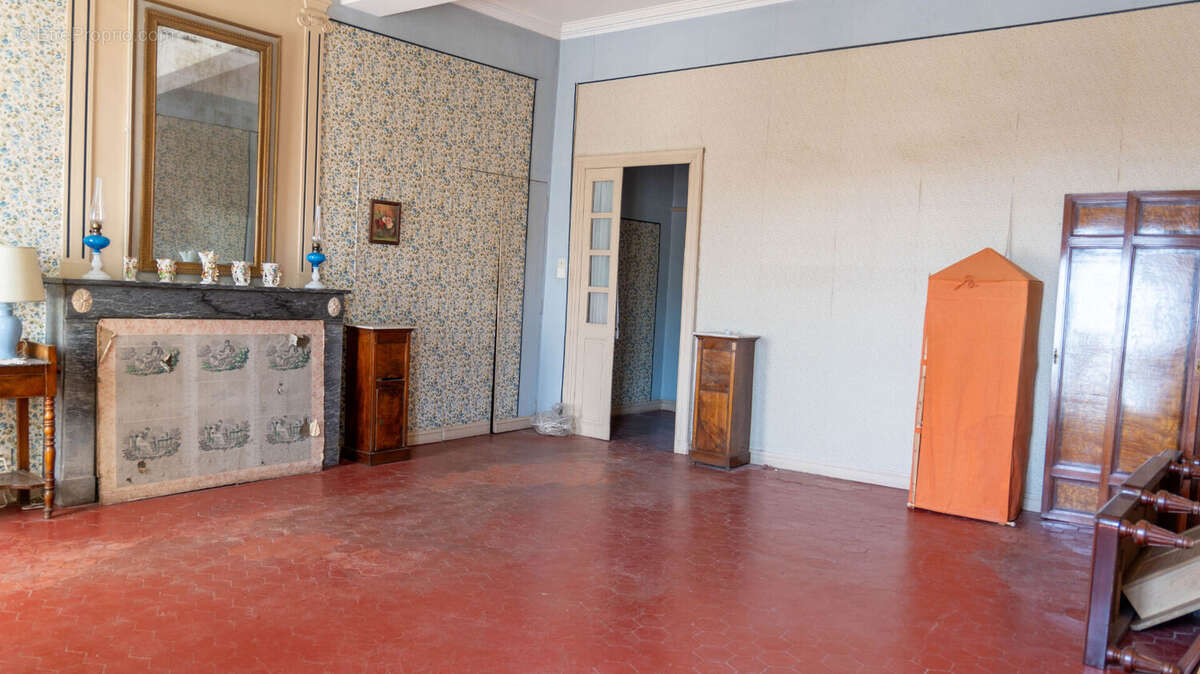 Maison à SAINT-GENIES-DE-COMOLAS