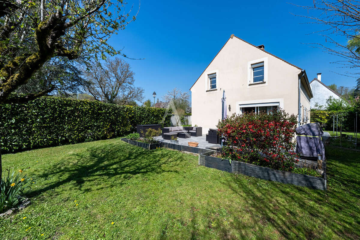 Maison à SERAINCOURT