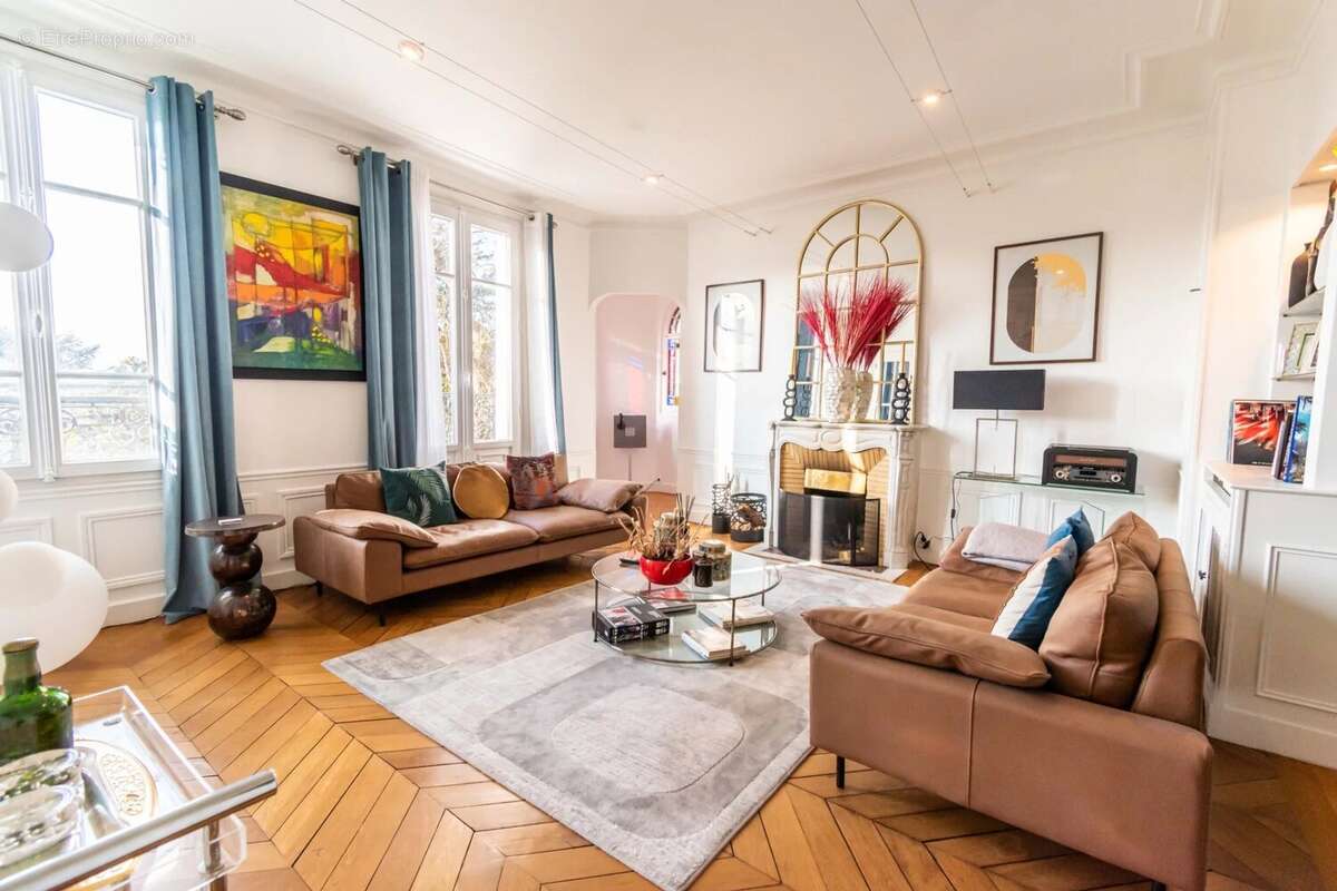 Maison à MONTMORENCY