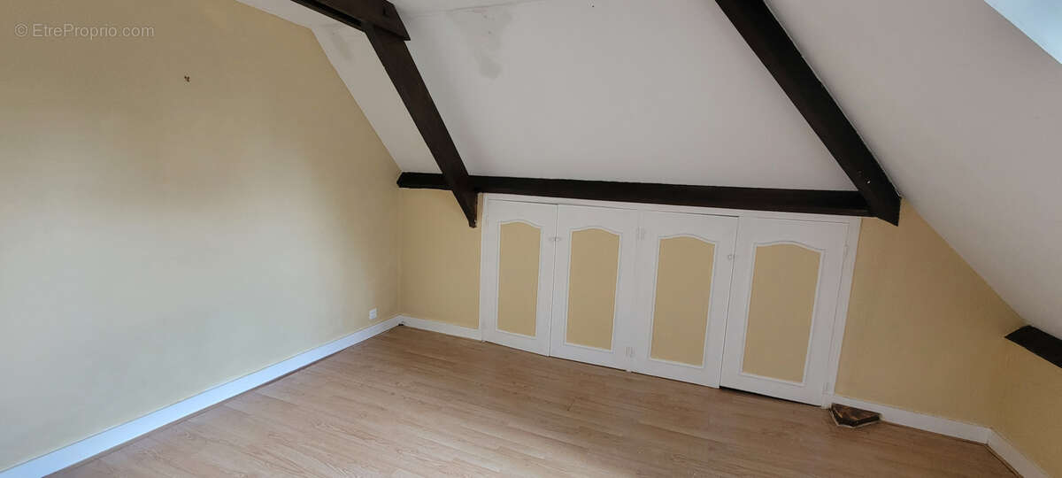 Pavillon familial avec vie de plain-pied dans un secteur recherché ! - photo 15