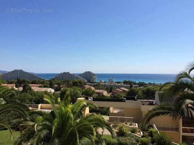 Appartement à VILLENEUVE-LOUBET
