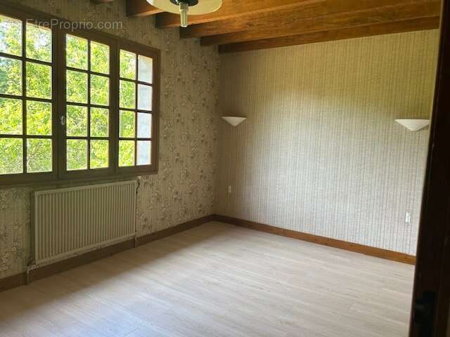 Maison à LA BAZOCHE-GOUET