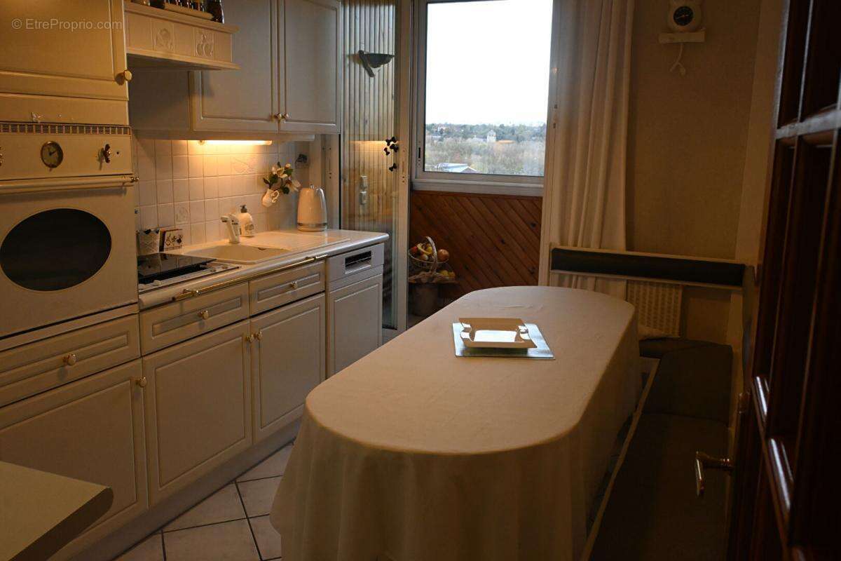 Appartement à SAINT-PIERRE-DES-CORPS