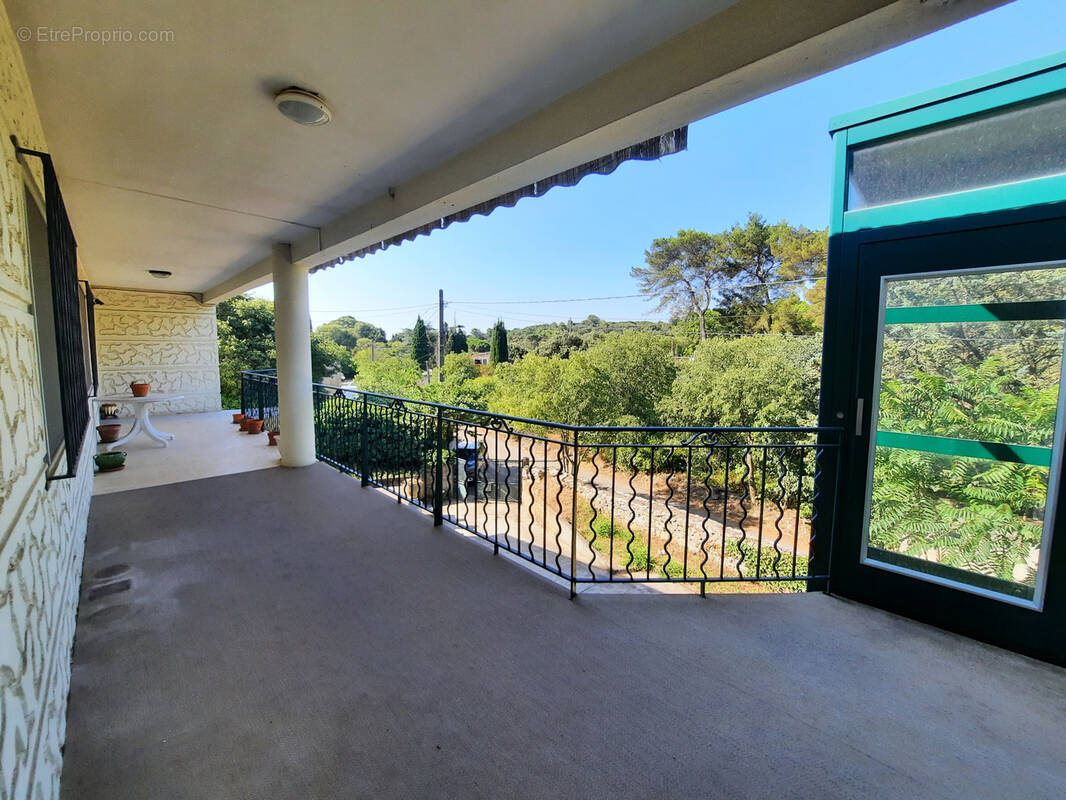 Appartement à NIMES