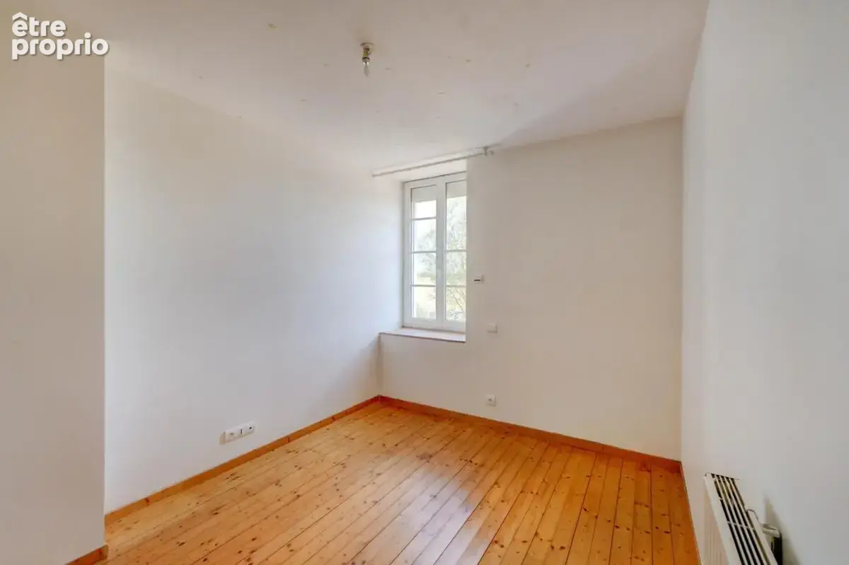 A Vendre Champtoceaux Maison de caractère 4 chambres, rénové - photo 13