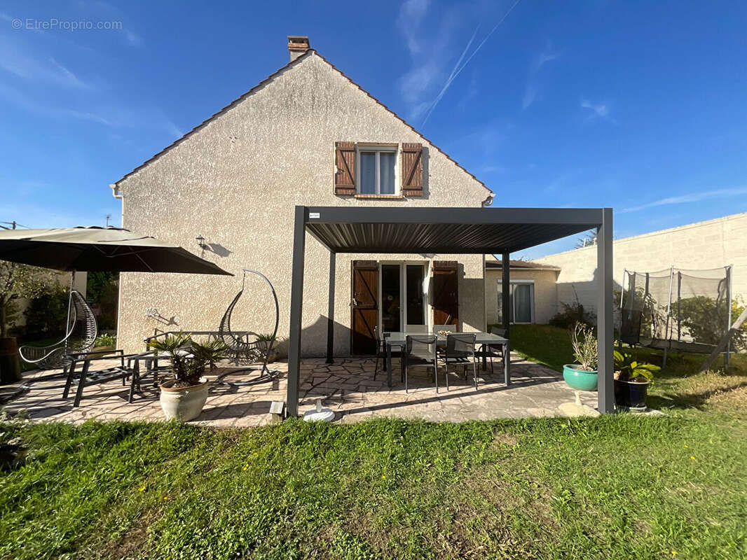 Maison à CARRIERES-SOUS-POISSY