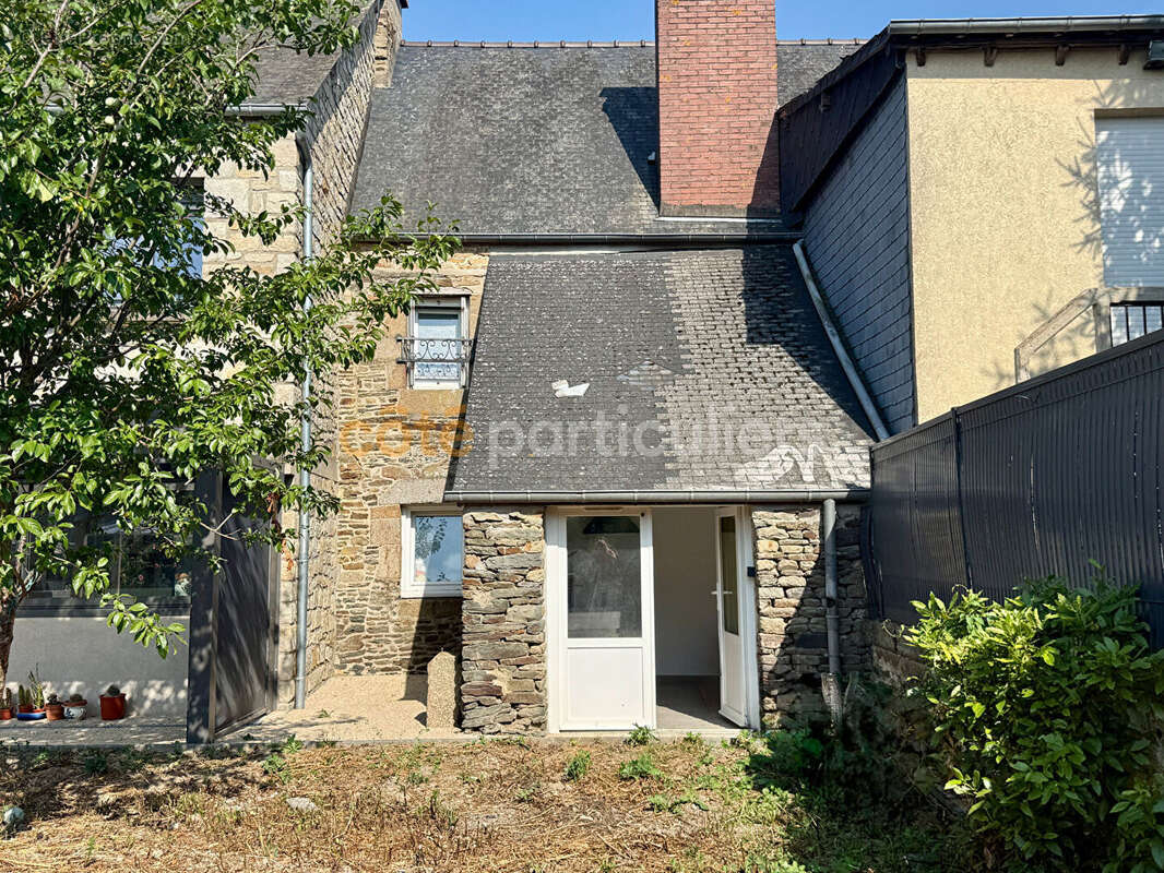 Pontorson centre ville, 132m2, vie de plain-pied , jardin clos et garage - photo 15