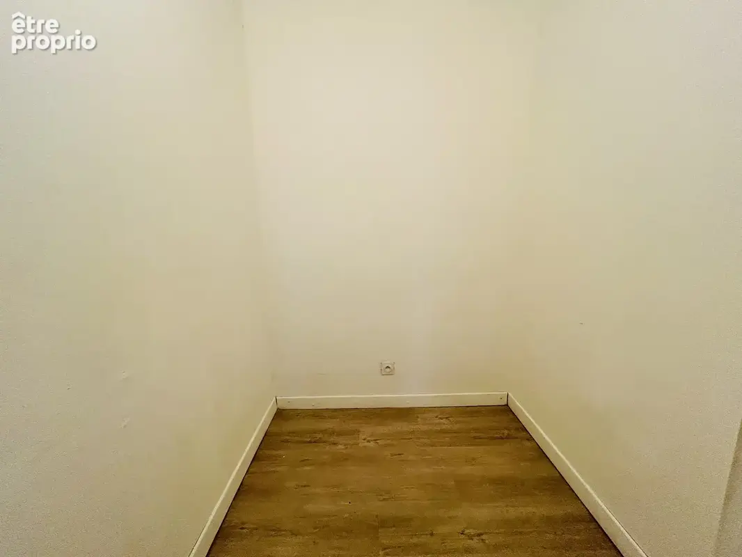 En exclusivité T4 en dernier étage avec ascenseur parking et cave - photo 8