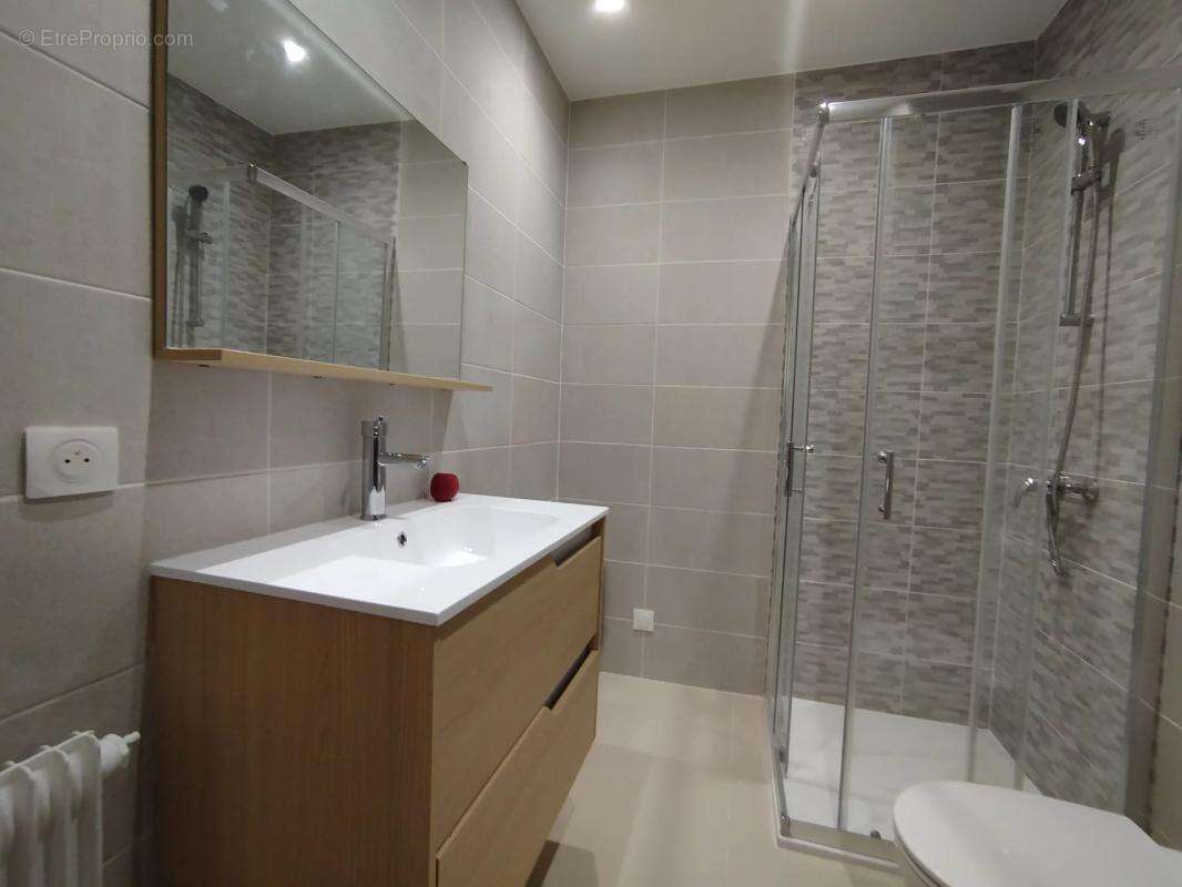 Appartement à LE CANNET