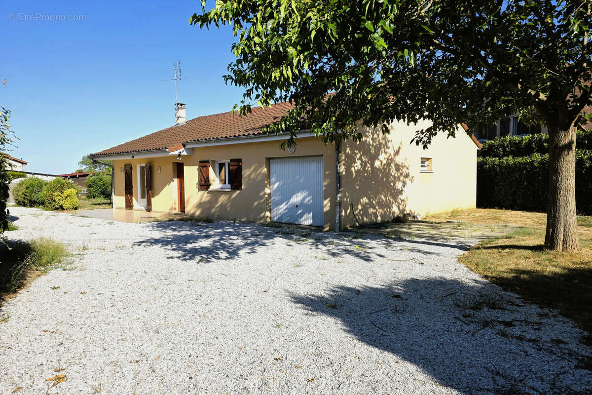 Maison à PARAY-LE-MONIAL