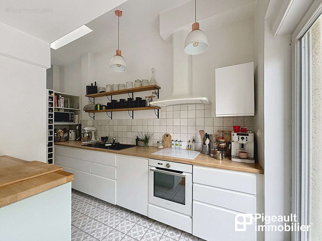 Maison T7 à vendre - 5 chambres - Rennes - Sainte Thérèse - Jardin - photo 5