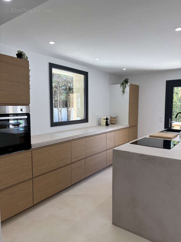 Maison à VAISON-LA-ROMAINE