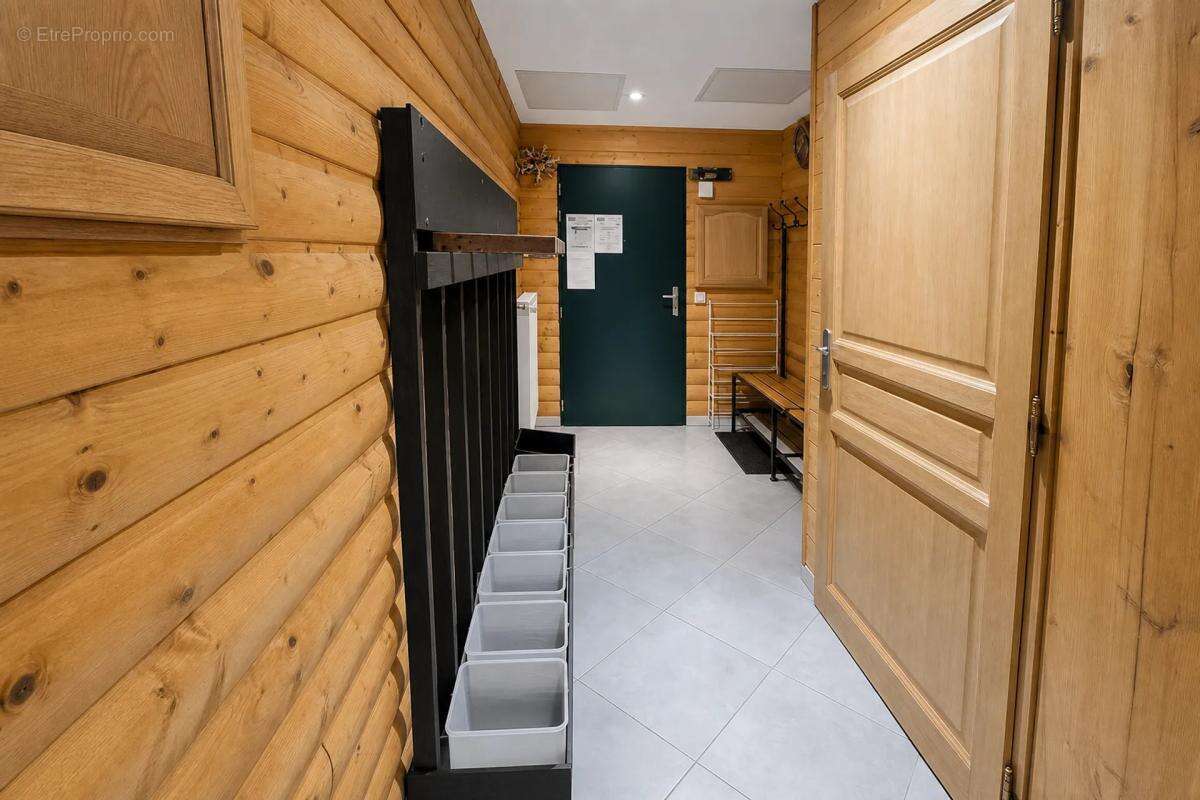 Appartement à BESSE-ET-SAINT-ANASTAISE