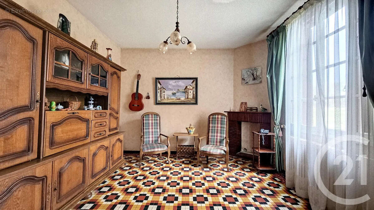 Maison à VILLEFRANCHE-DE-LAURAGAIS
