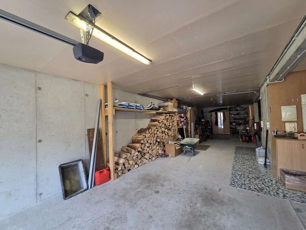 Maison à GILHOC-SUR-ORMEZE