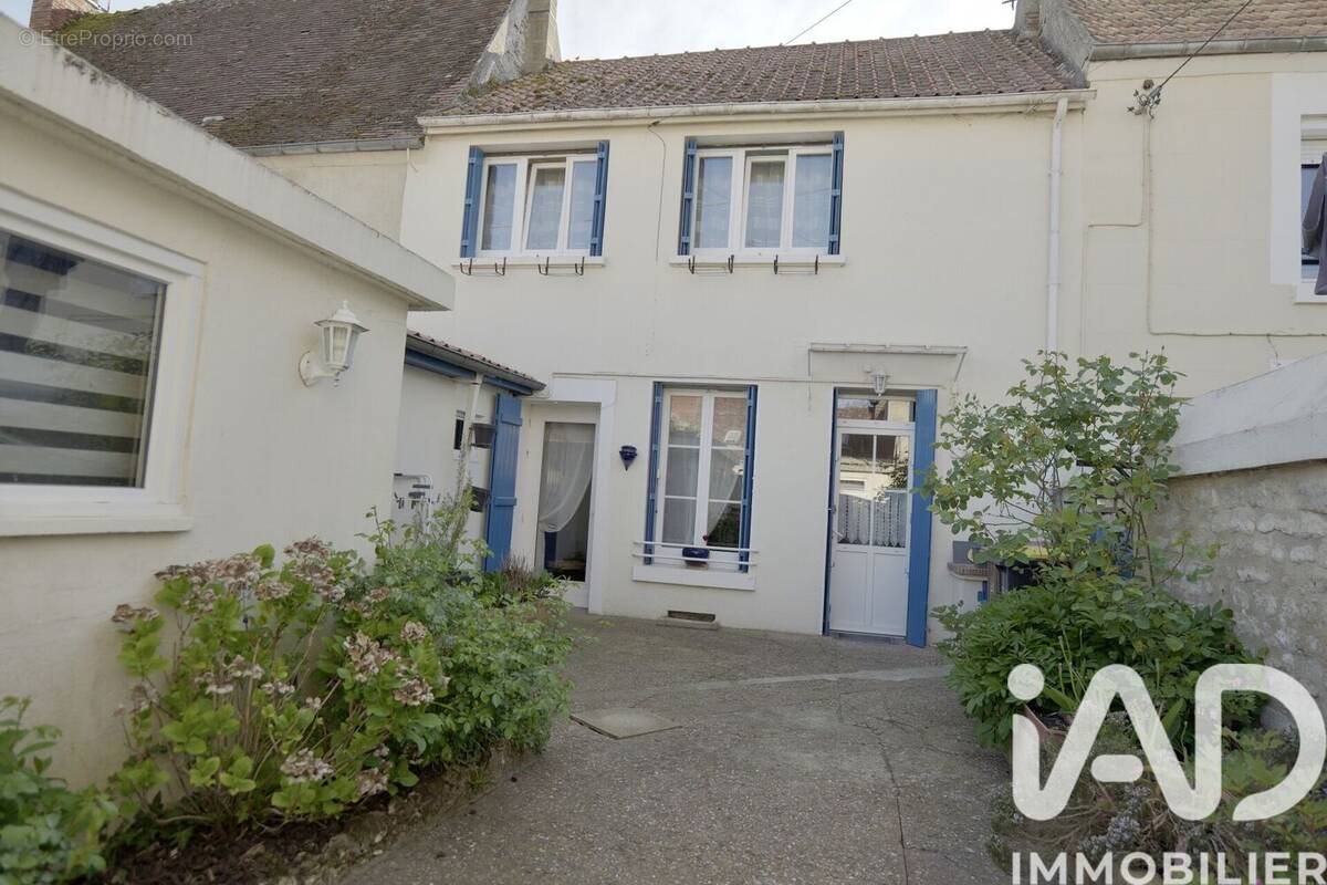 Photo 1 - Maison à BURY