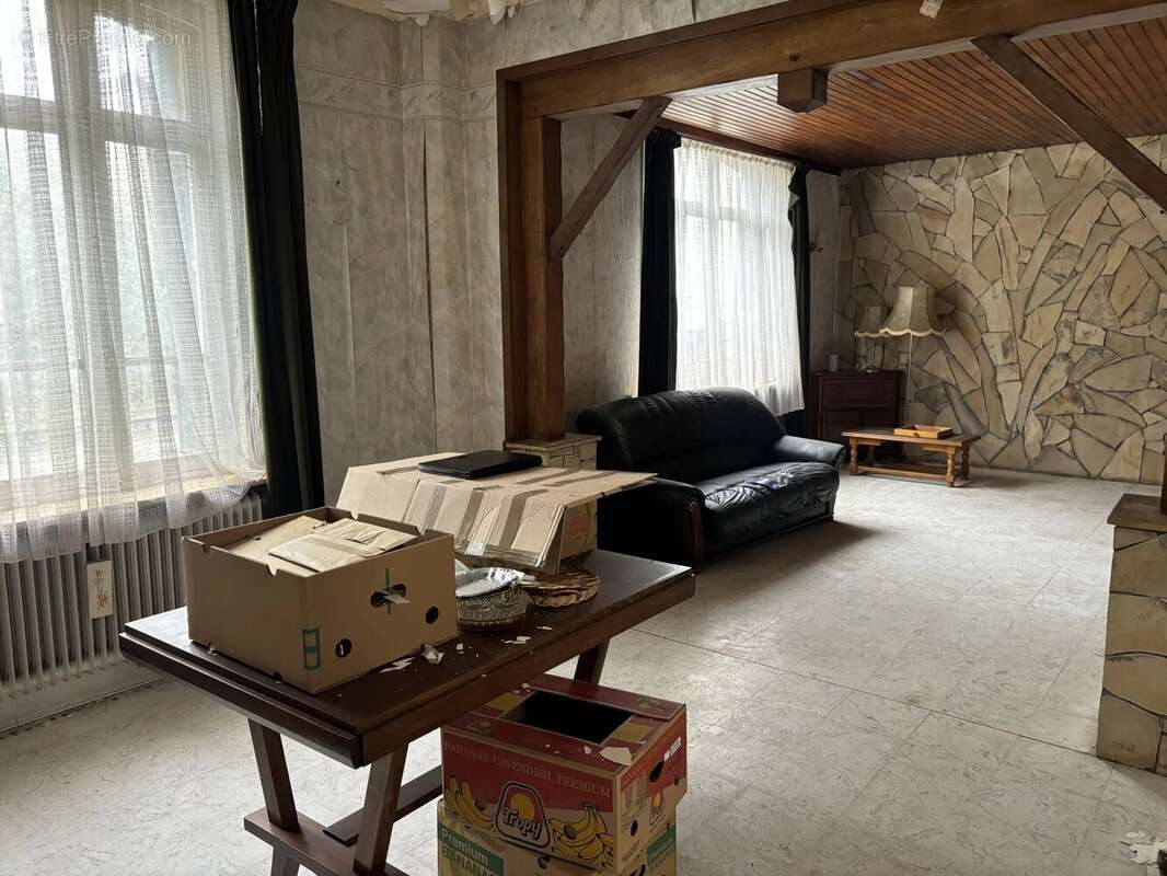 Maison à HARGICOURT