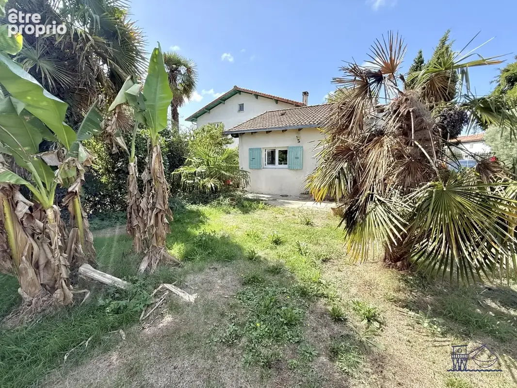 Maison 8 pièces 206 m² à vendre à Floirac (17120) - photo 4