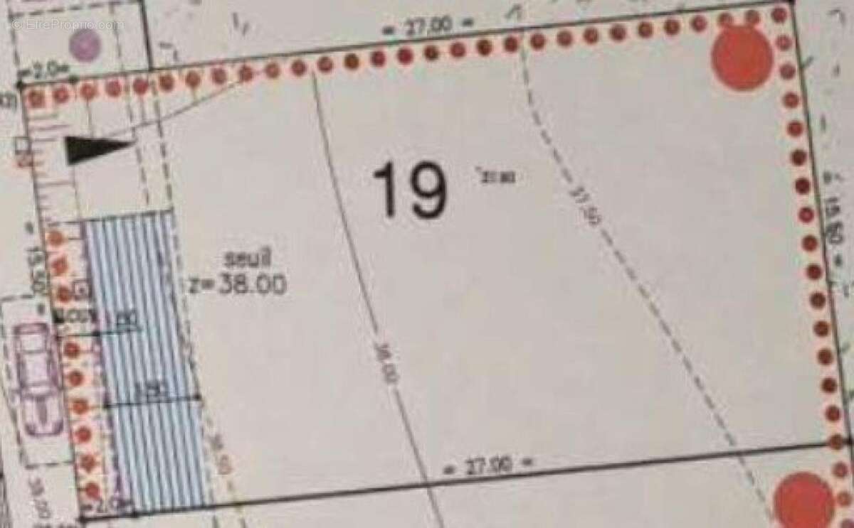 Terrain à BEAULIEU-SOUS-LA-ROCHE