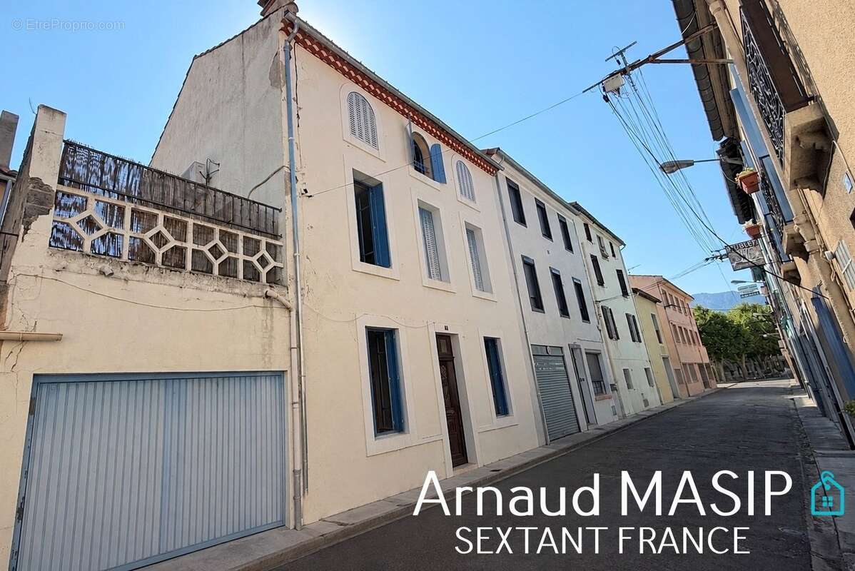 Spacieuse maison de ville, 164m² hab, 4 chambres, terrasse, garage, quillan centre - photo 4