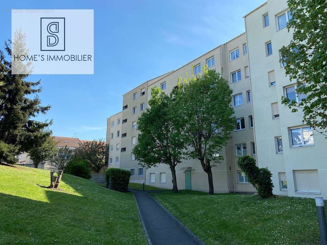 Appartement à LIVRY-GARGAN