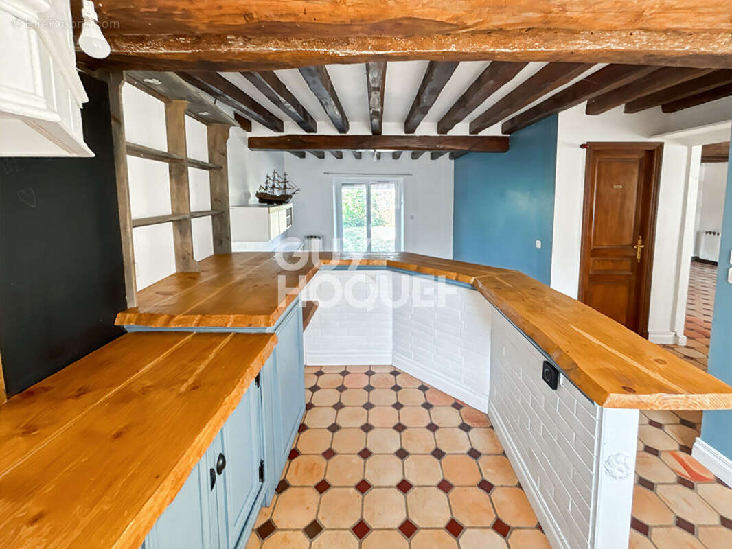 Maison à FONTENAY-TRESIGNY