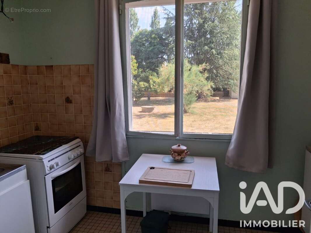 Maison 95 m² à Saint-Pierre-D'exideuil  - photo 6