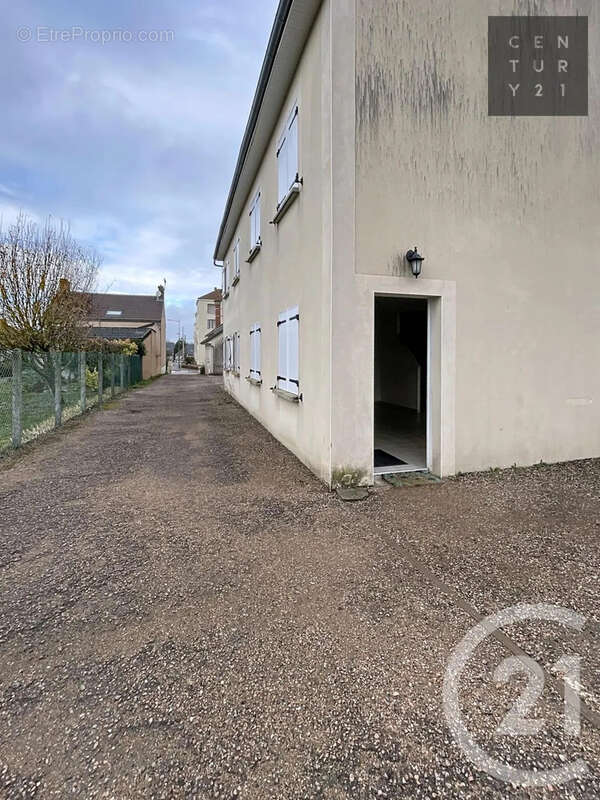 Appartement 88 m² à Saint-Andre-Les-Vergers  - photo 15